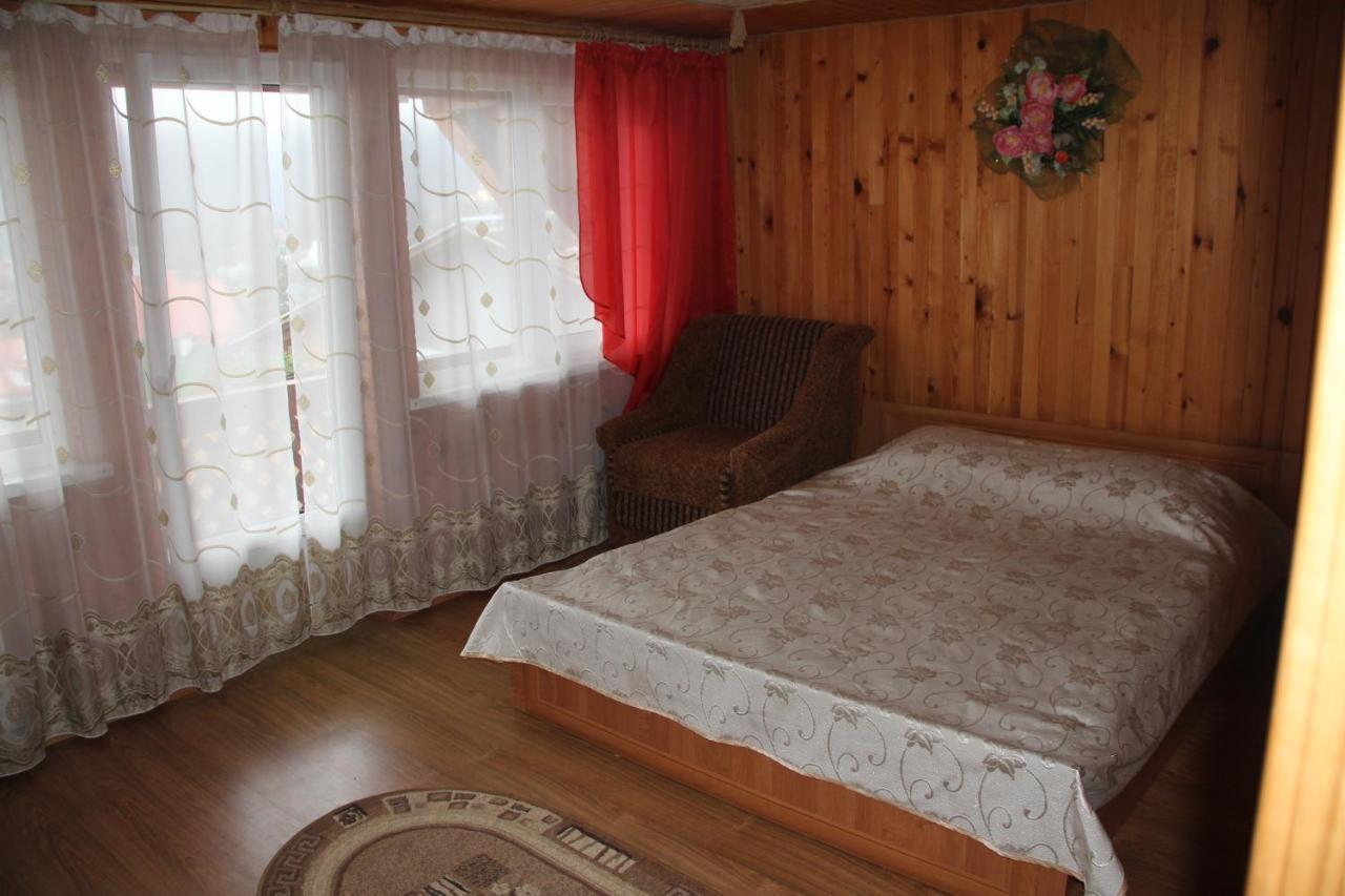 Kray Dorogy Villa Яремче Стая снимка